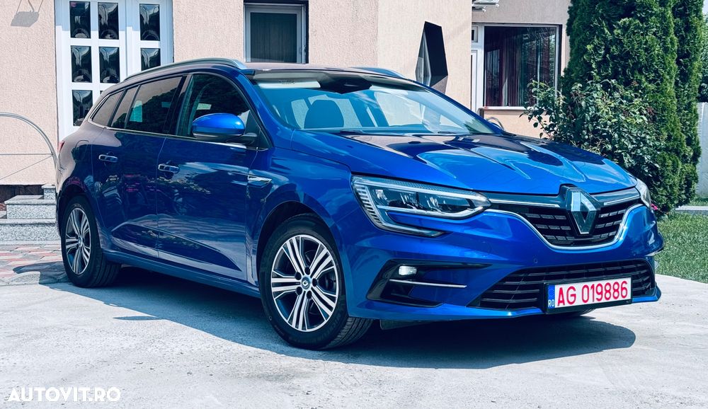 Renault Megane E-TECH 160 INTENS - 4