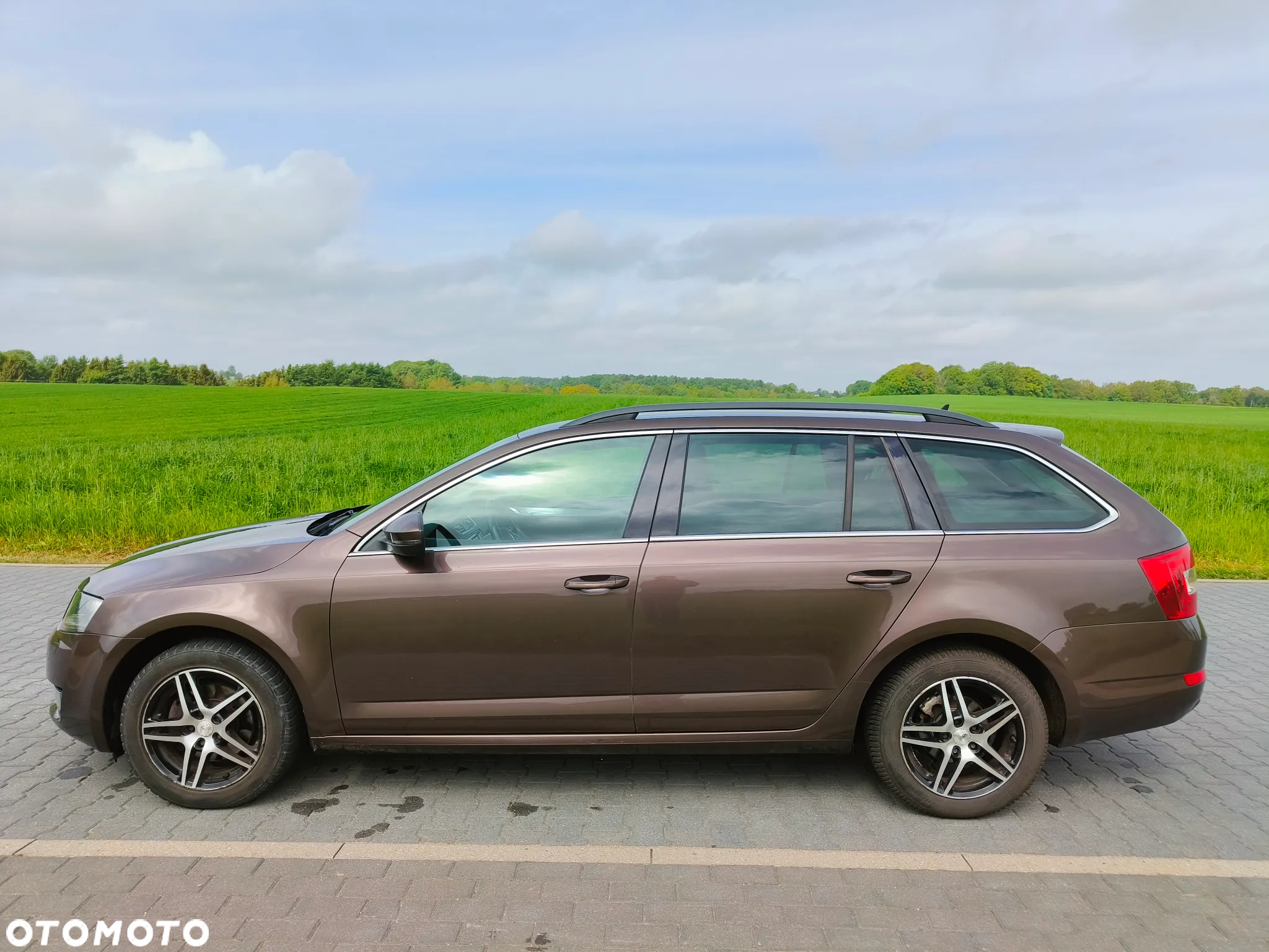 Skoda Octavia 2.0 TDI Style DSG - 6