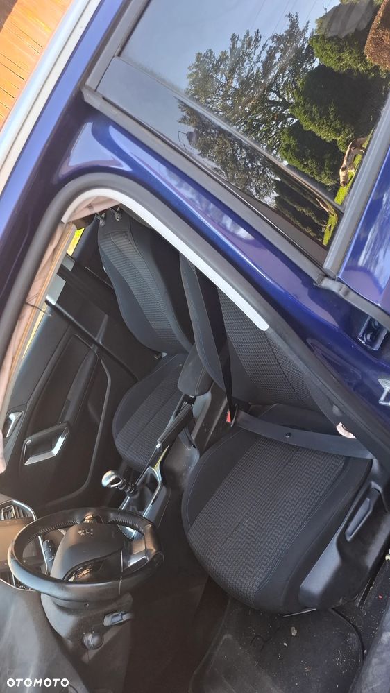 Peugeot 308 - 18