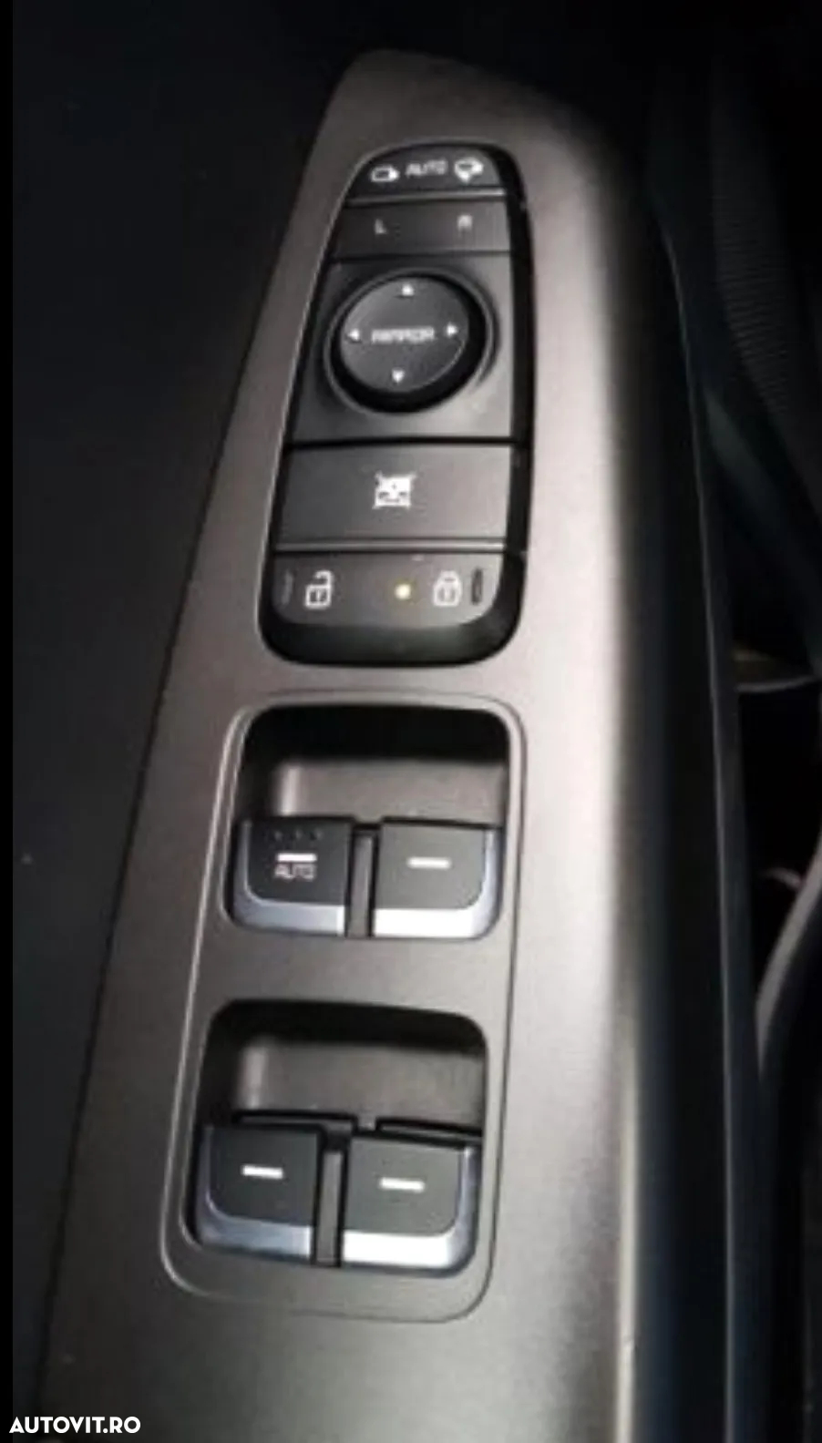 Kia Sportage 1.7 DSL 6MT 4x2 Style - 12