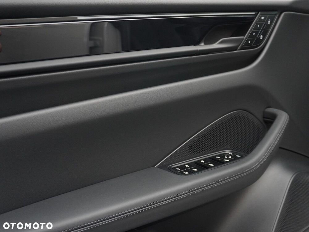 Porsche Macan 4 100kWh - 30