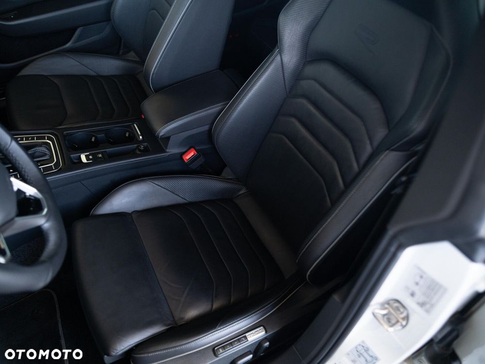Volkswagen Arteon 2.0 TDI R-Line DSG - 12
