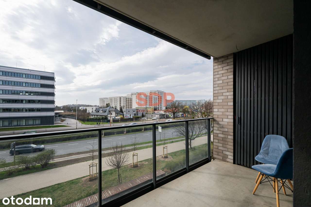Słoneczny apartament z balkonem w Centrum przy Al. Armii Krajowej