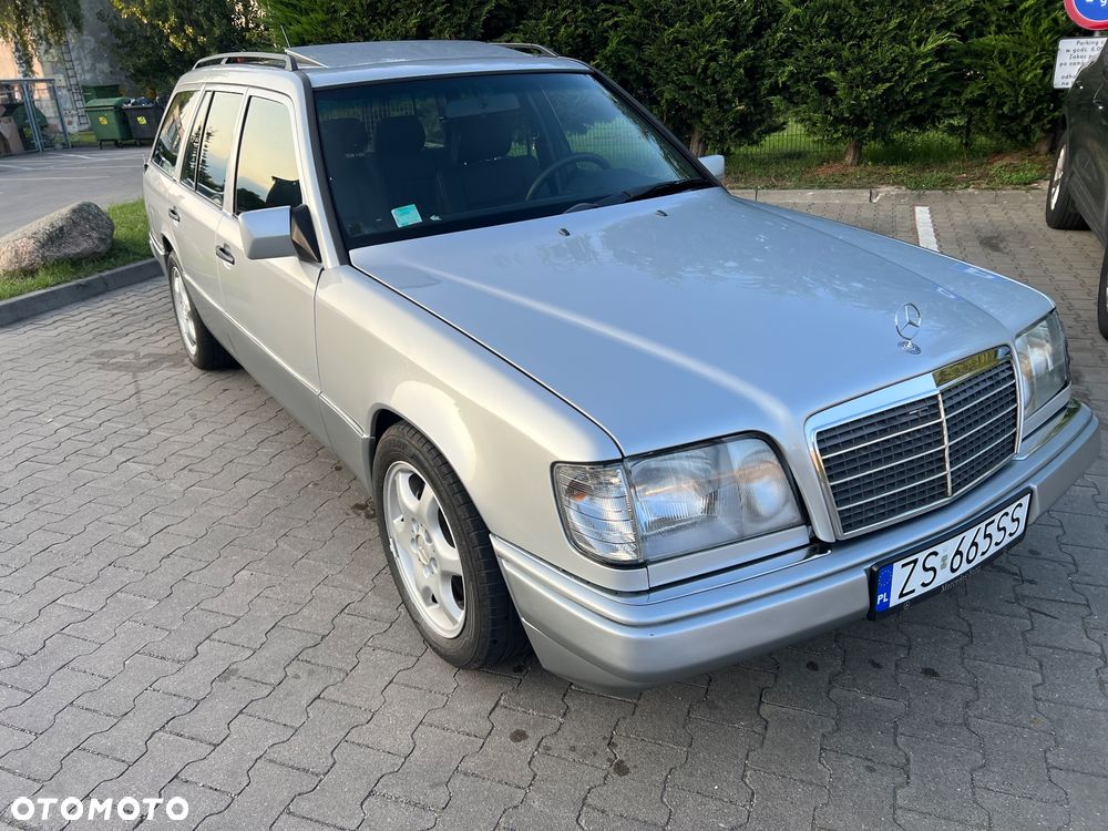 Mercedes-Benz Klasa E - 2