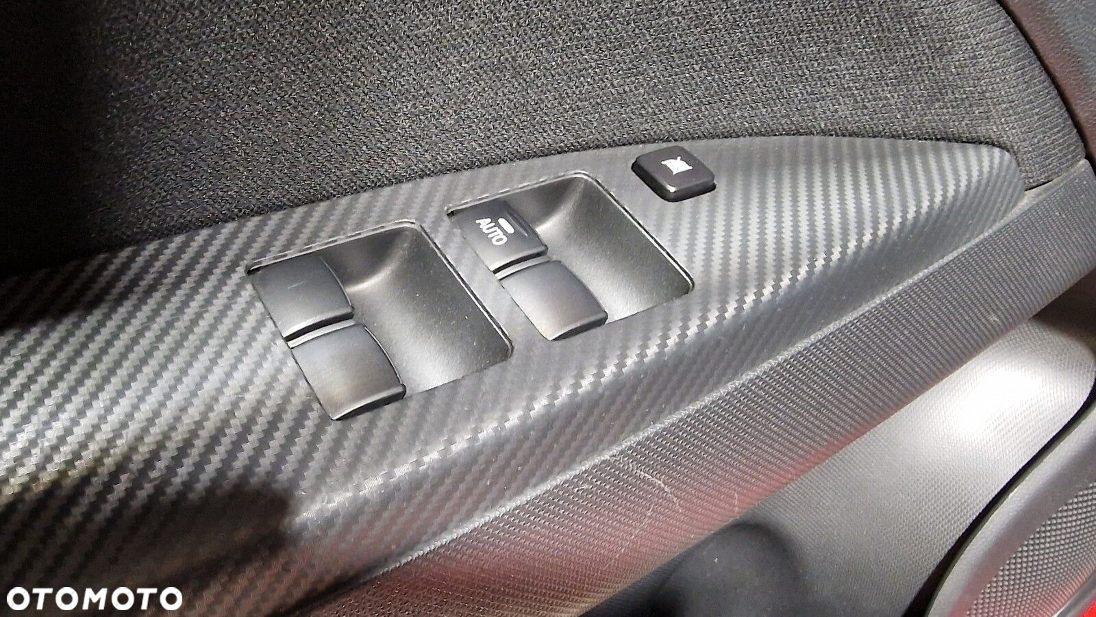 Mitsubishi Space Star 1.2 AS&G Instyle CVT - 17