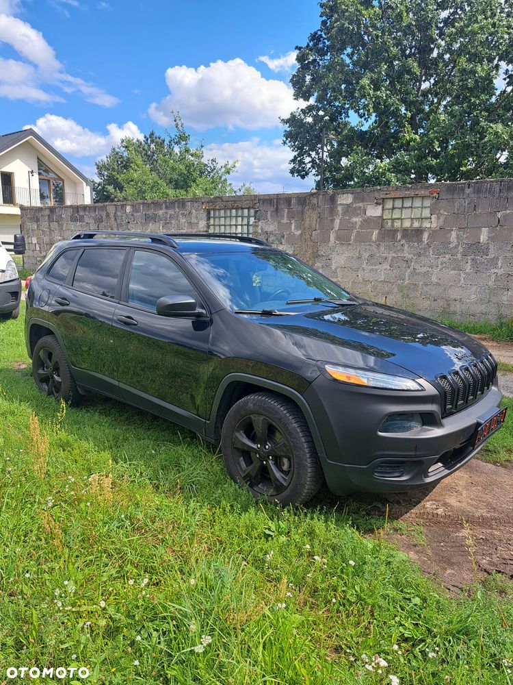 Jeep Cherokee - 2