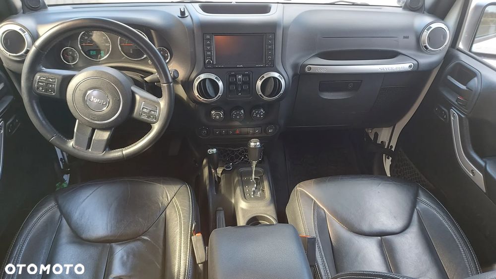 Jeep Wrangler 3.6 Unlim Sahara EU6 - 8