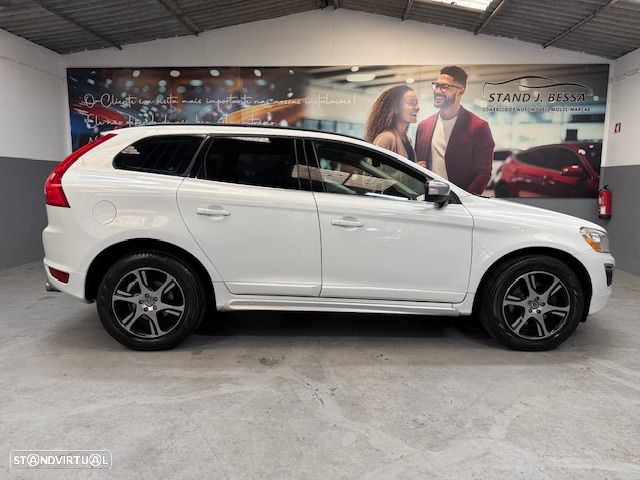 Volvo XC 60 2.0 D3 R-Design Geartronic - 3