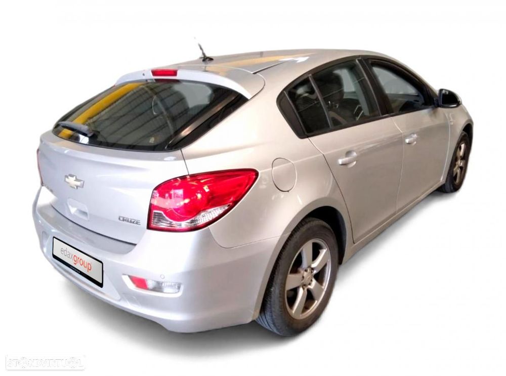 Chevrolet Cruze - 2