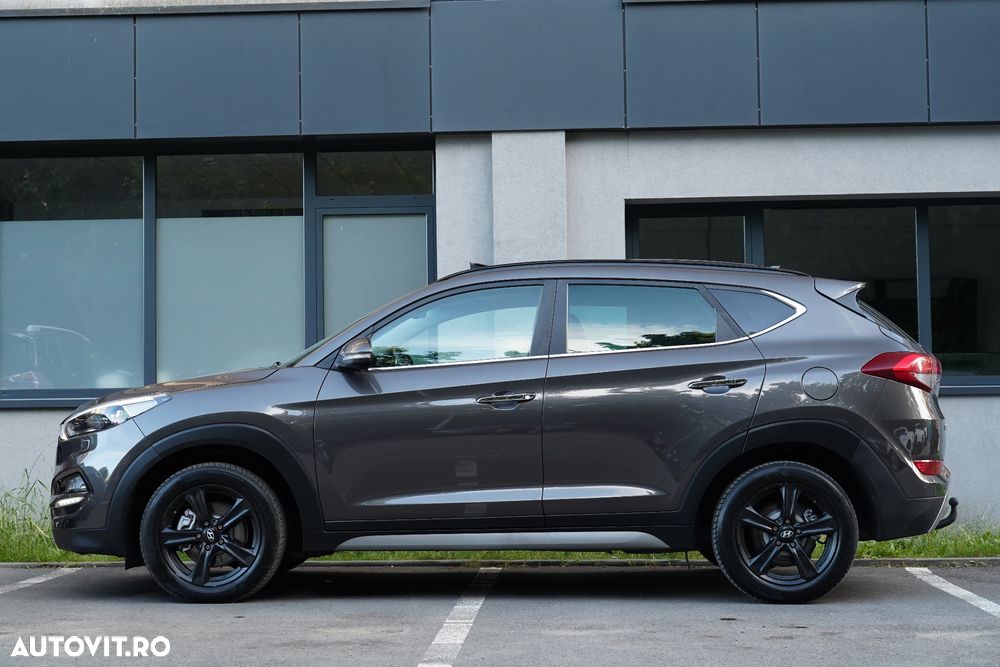 Hyundai Tucson 2.0 CRDI 4WD 6MT Style - 24
