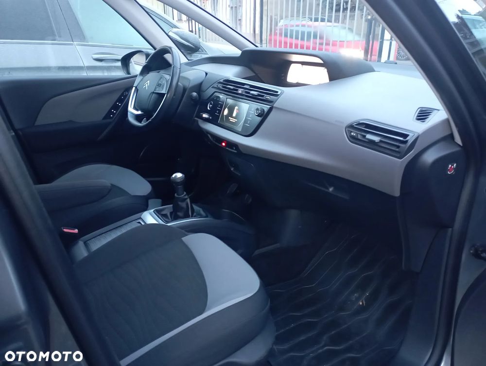 Citroën C4 Picasso 1.6 VTi Attraction - 9