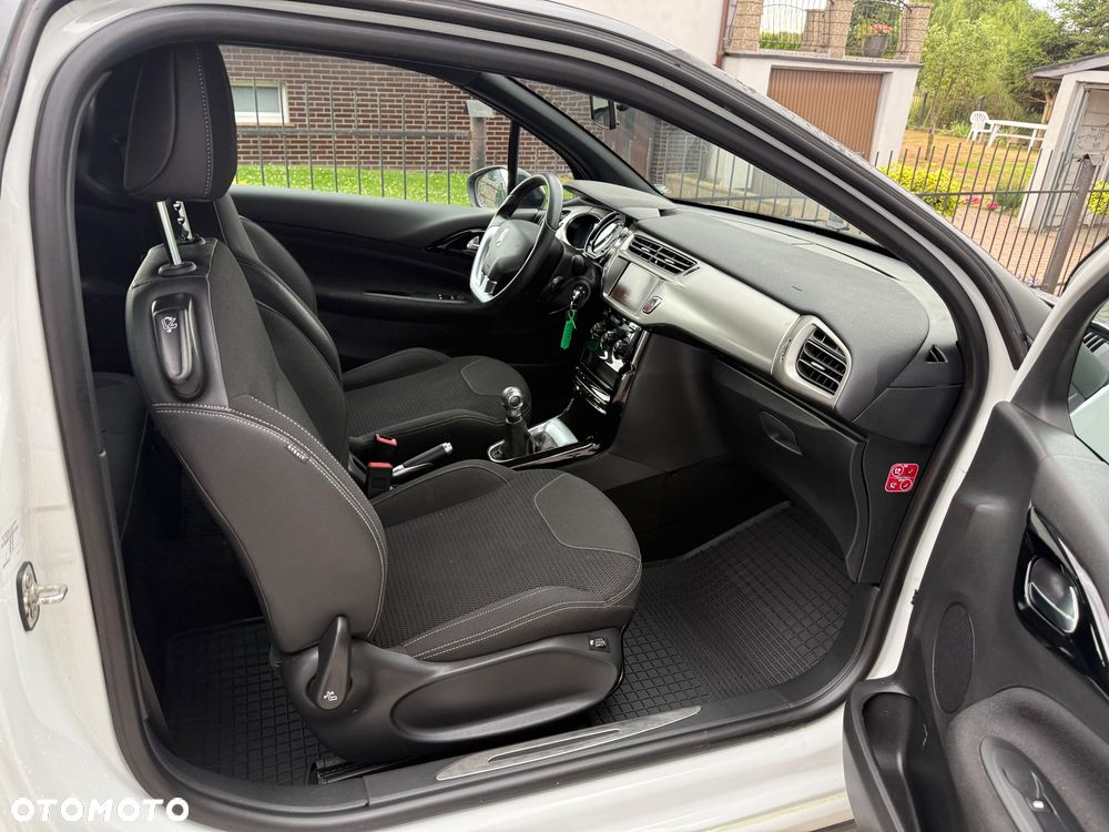 DS Automobiles DS 3 - 12