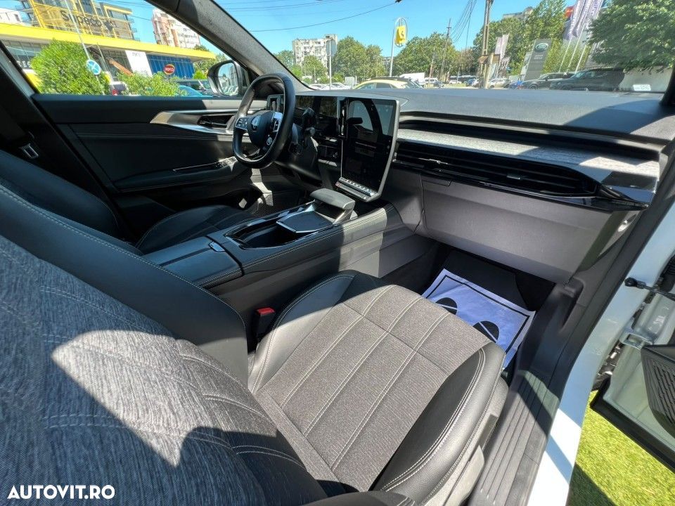 Renault Austral E-Tech 200 HEV Techno - 38
