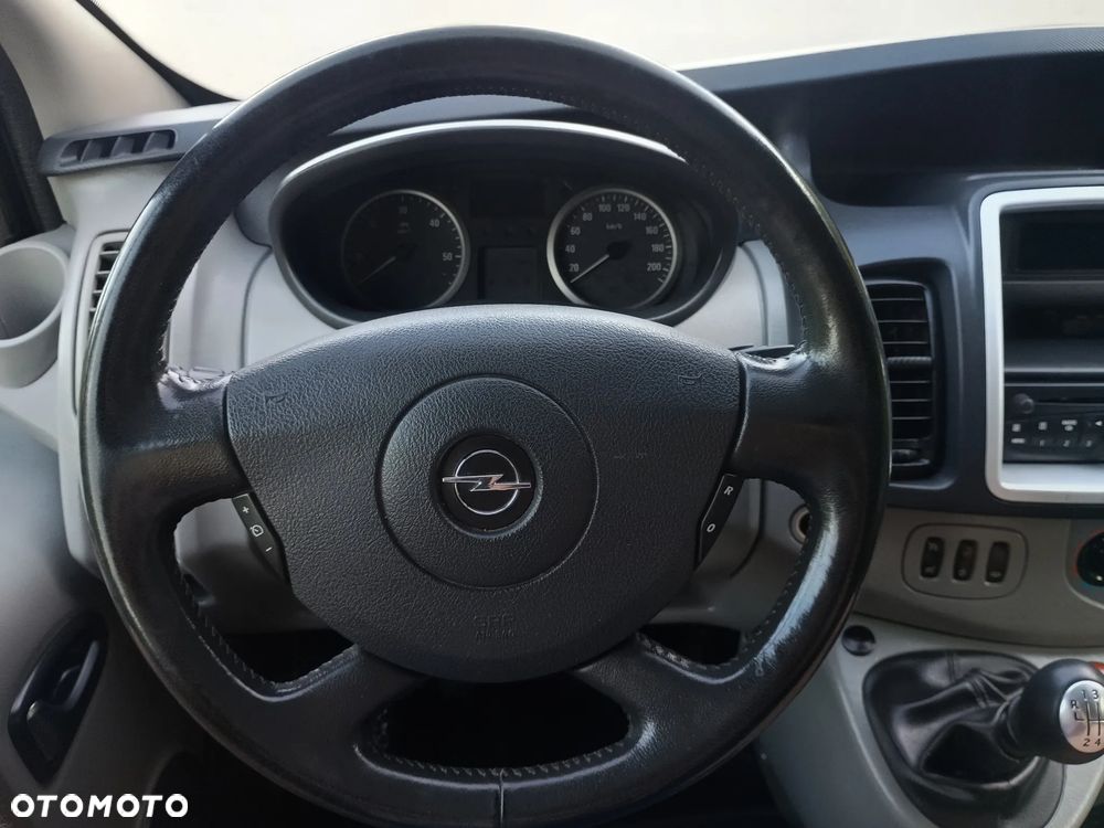 Opel Vivaro - 29