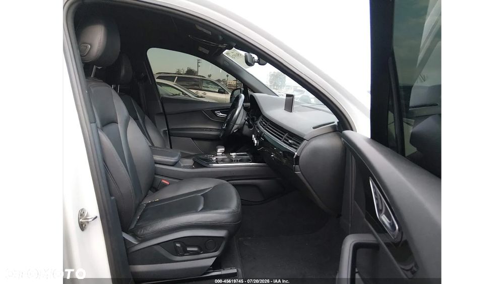 Audi Q7 3.0 TFSI Quattro Tiptronic - 9