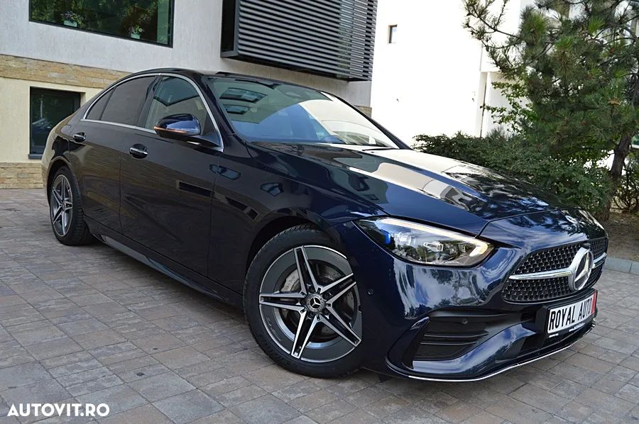 Mercedes-Benz C 300 4Matic 9G-TRONIC AMG Line - 17