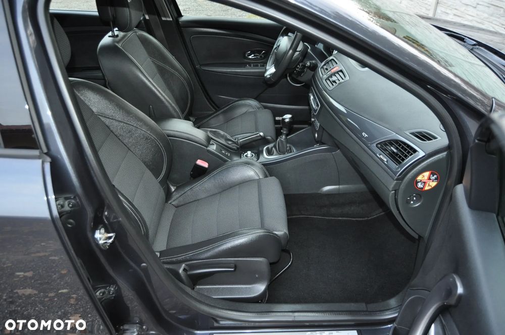 Renault Megane - 11