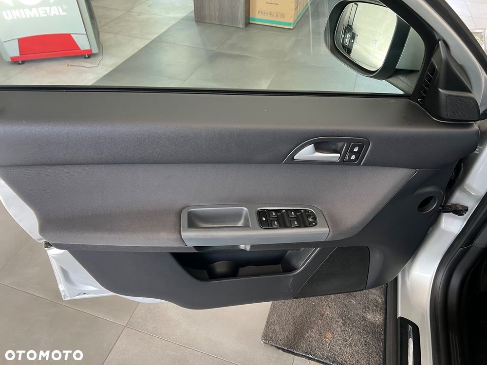 Volvo V50 1.6D DRIVe Kinetic Start-Stop - 17