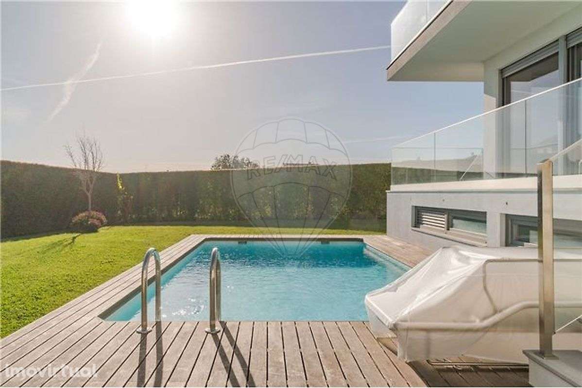 Moradia T5 para venda - Grande imagem: 3/17