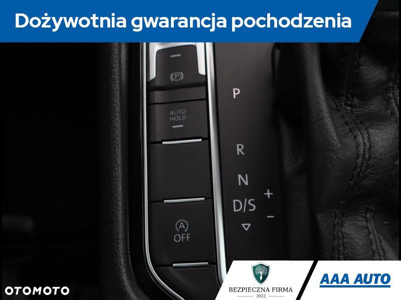 Volkswagen Golf Sportsvan - 21