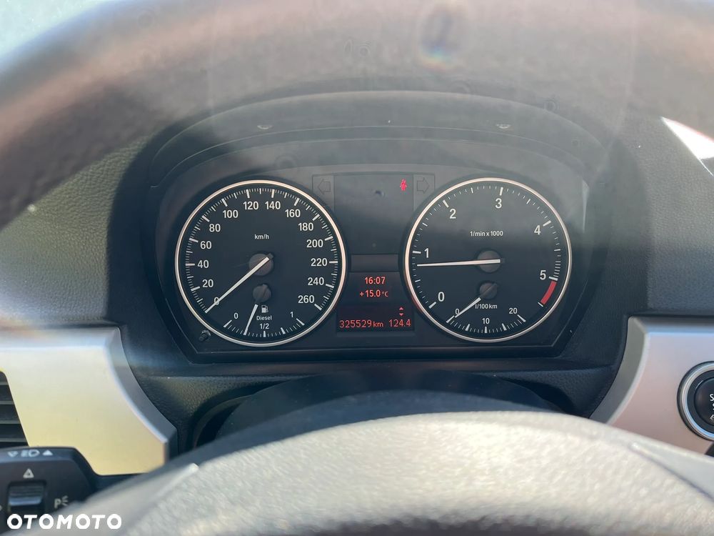 BMW Seria 3 318d - 7