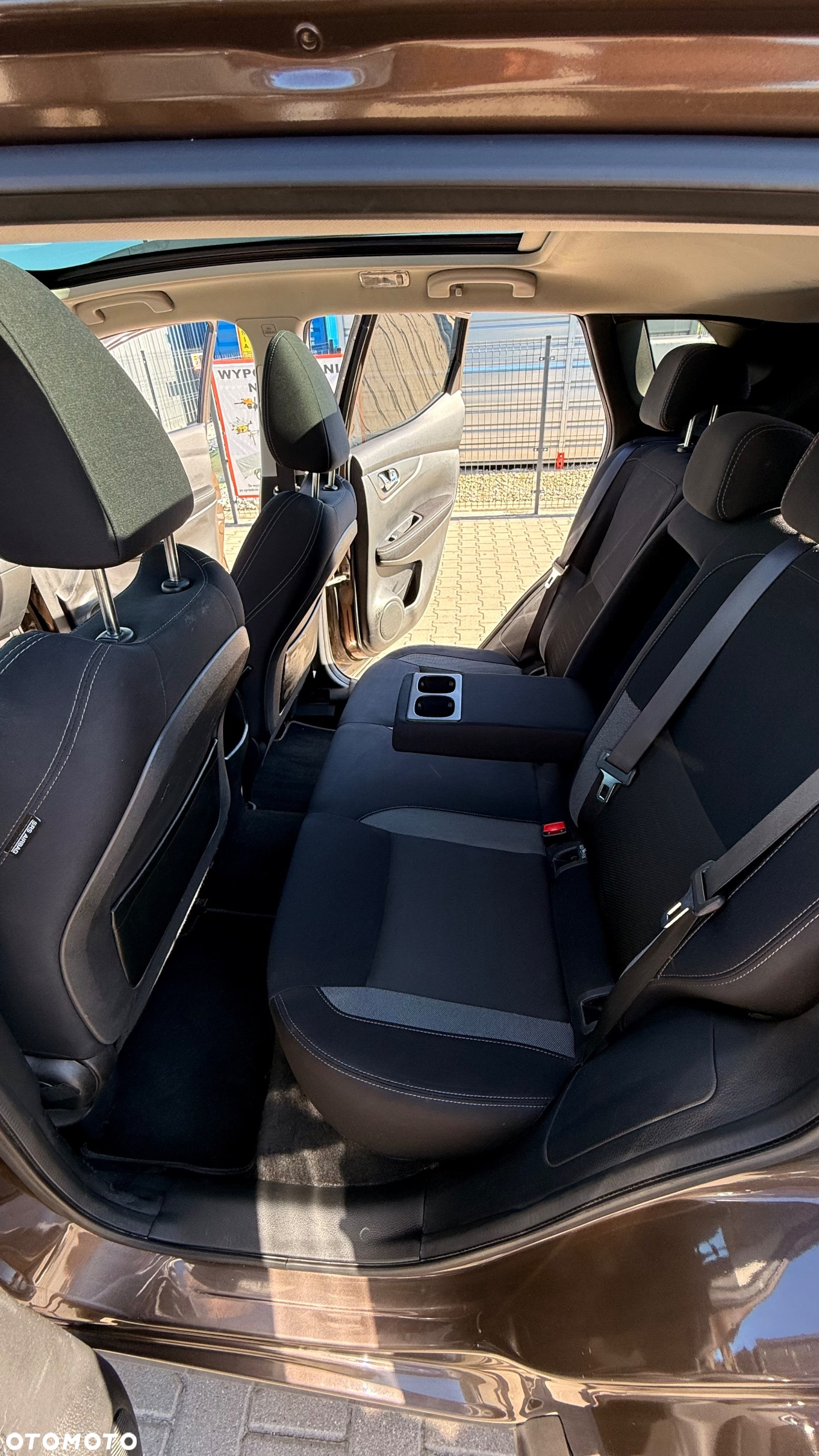 Nissan Qashqai 1.5 dCi N-Connecta EU6 - 10