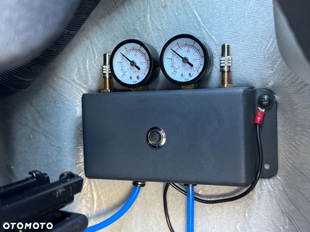 Iveco Daily 2022r ‼️72C18‼️3.0 NOWA Laweta Pomoc Drogowa Zarejestrowany jako Specjalny DMC 7200kg Salon Polska Niski Przebieg Autotransporter Sypialka - 27