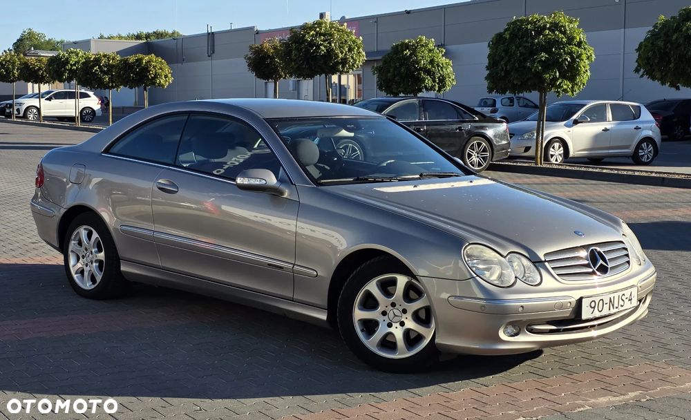Mercedes-Benz CLK - 2