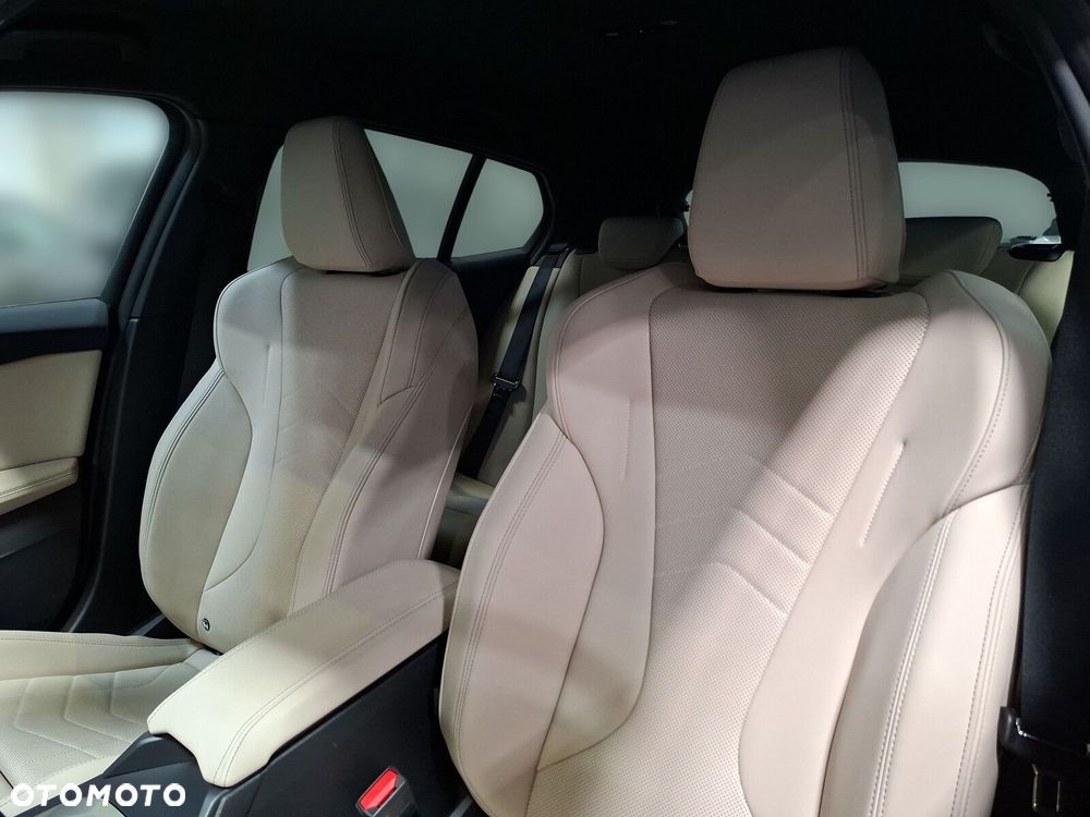BMW Seria 1 - 13