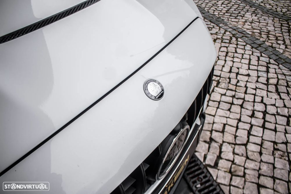 Mercedes-Benz C 63 AMG S E Performance 4Matic - 10