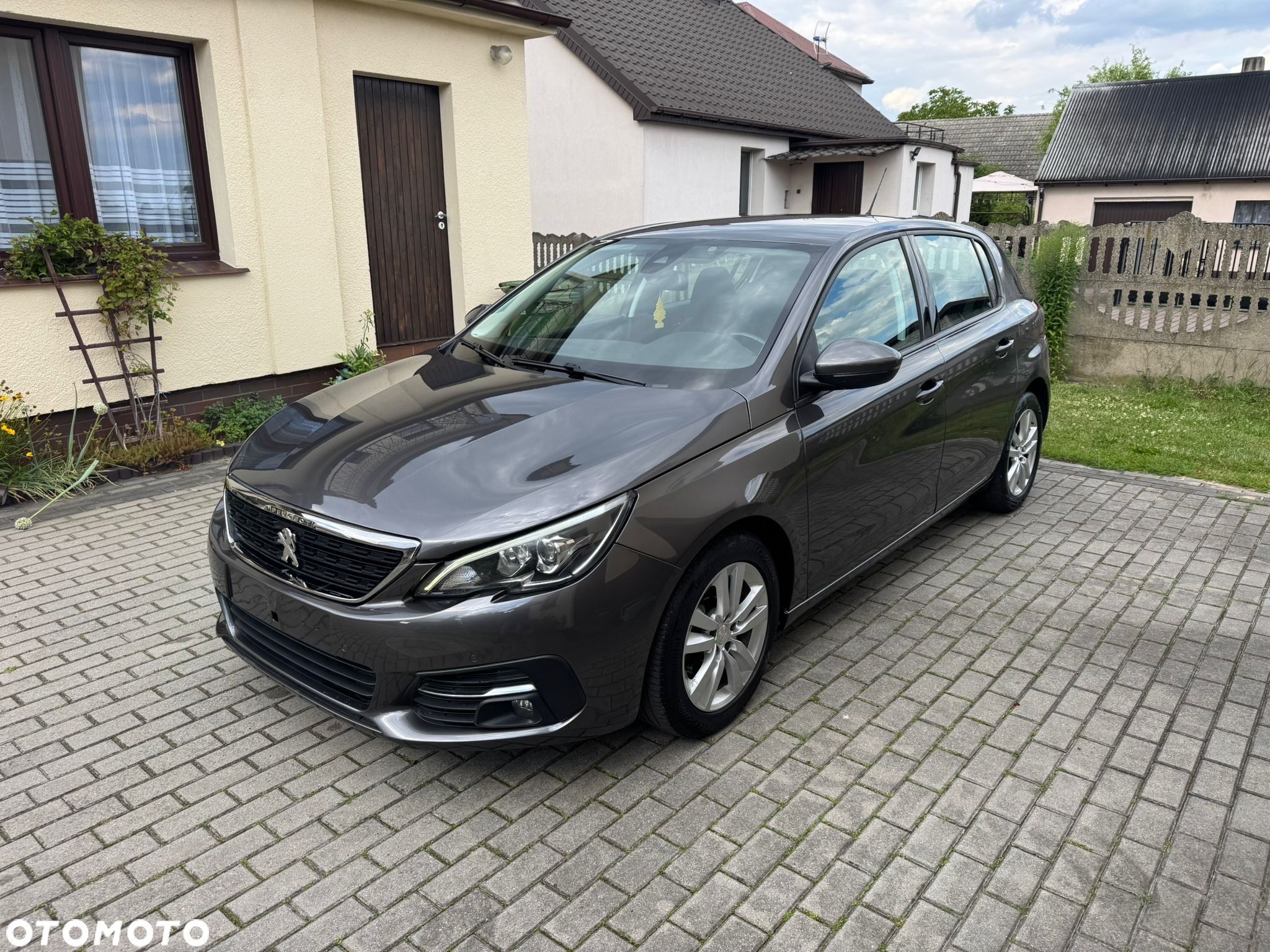 Peugeot 308 1.6 BlueHDi Business Line S&S - 1