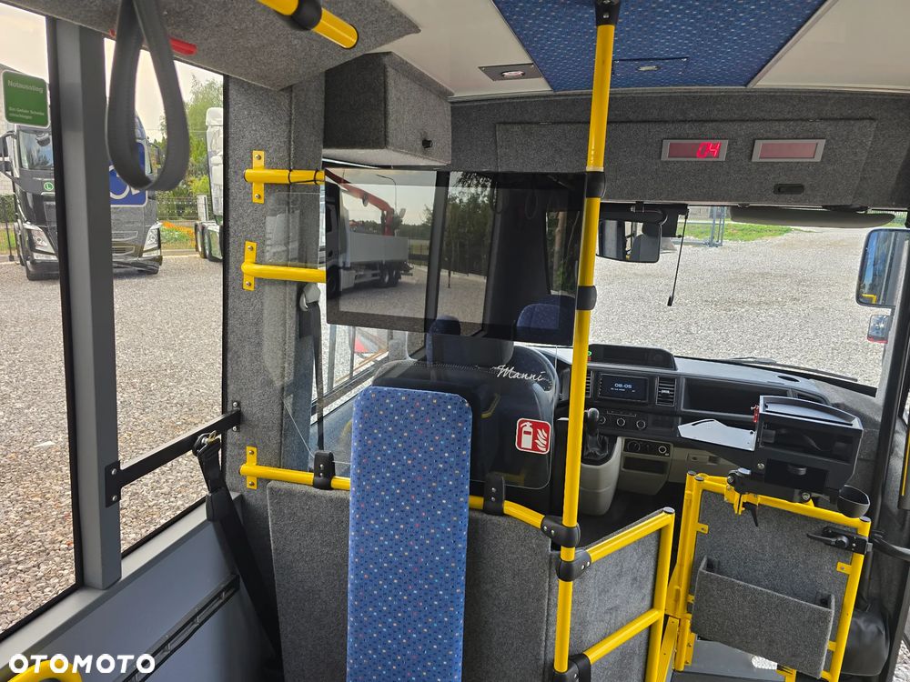 Volkswagen T6/Mikrobus/Bus szkolny/Kat B 8+1 - 27
