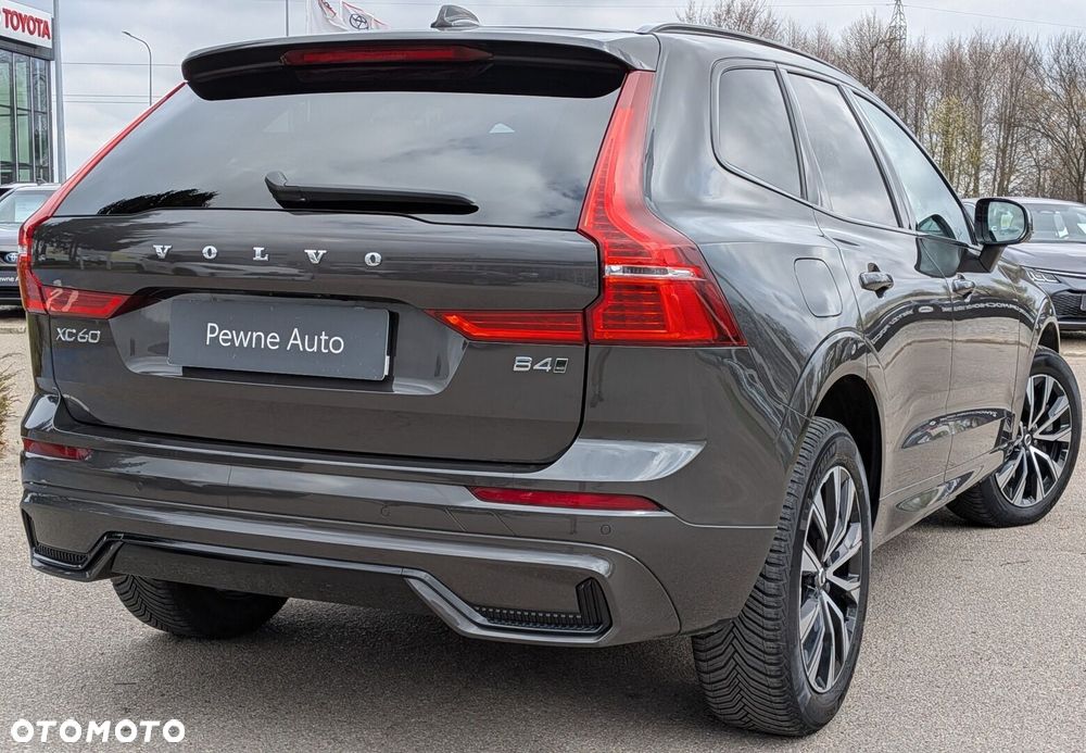 Volvo XC 60 B4 D AWD Ultimate Dark - 22