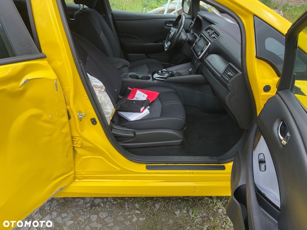 Nissan Leaf 40 kWh 3.ZERO - 15