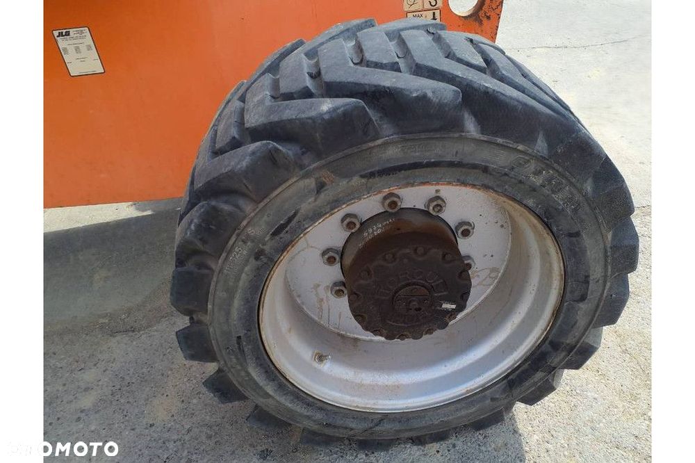 JLG 800 AJ - 9