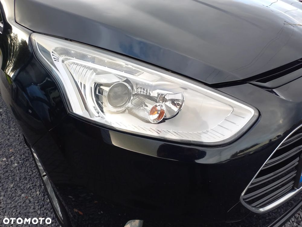 Ford C-MAX - 11