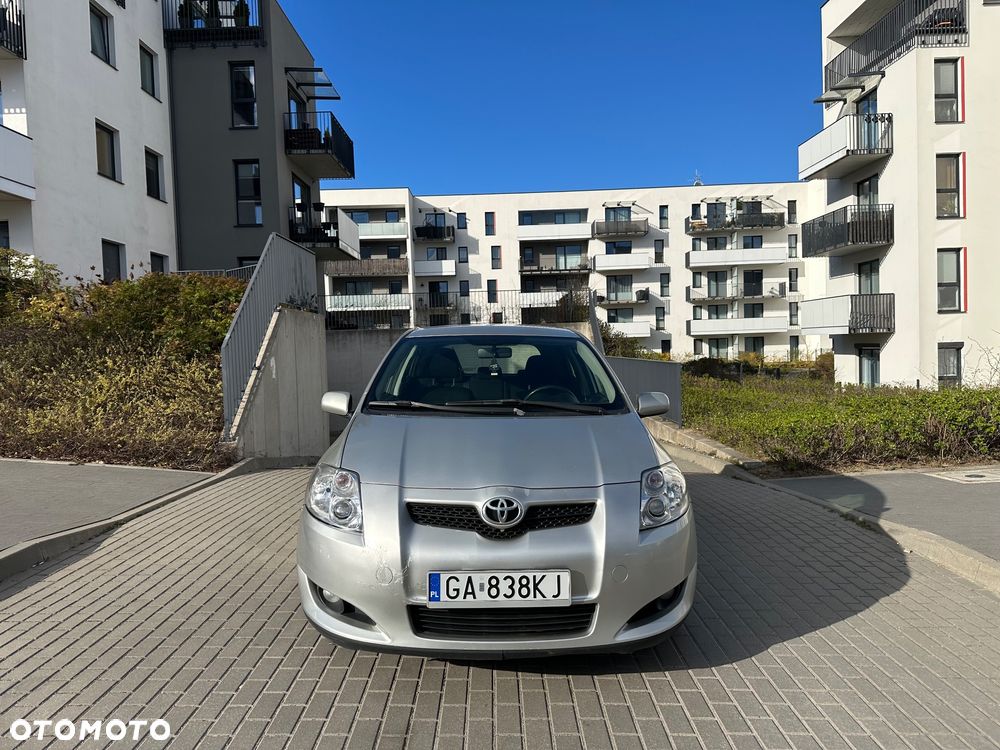 Toyota Auris 1.4 D-4D Edition - 3