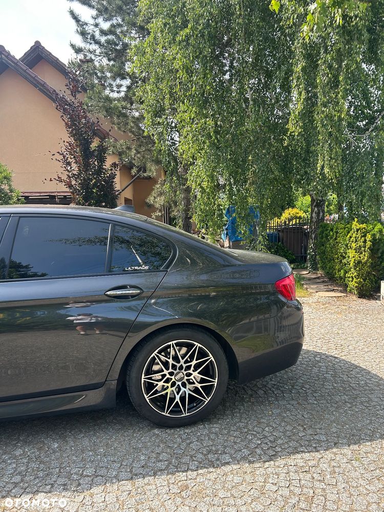 BMW Seria 5 535d xDrive Sport-Aut - 9
