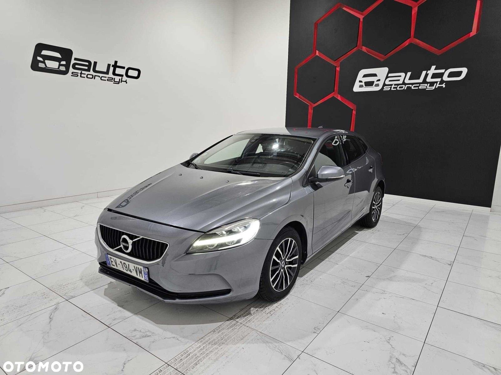 Volvo V40 - 1