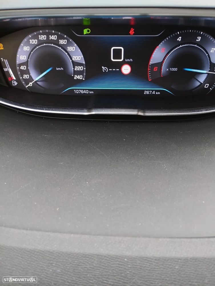 Peugeot 3008 1.5 BlueHDi Active - 5