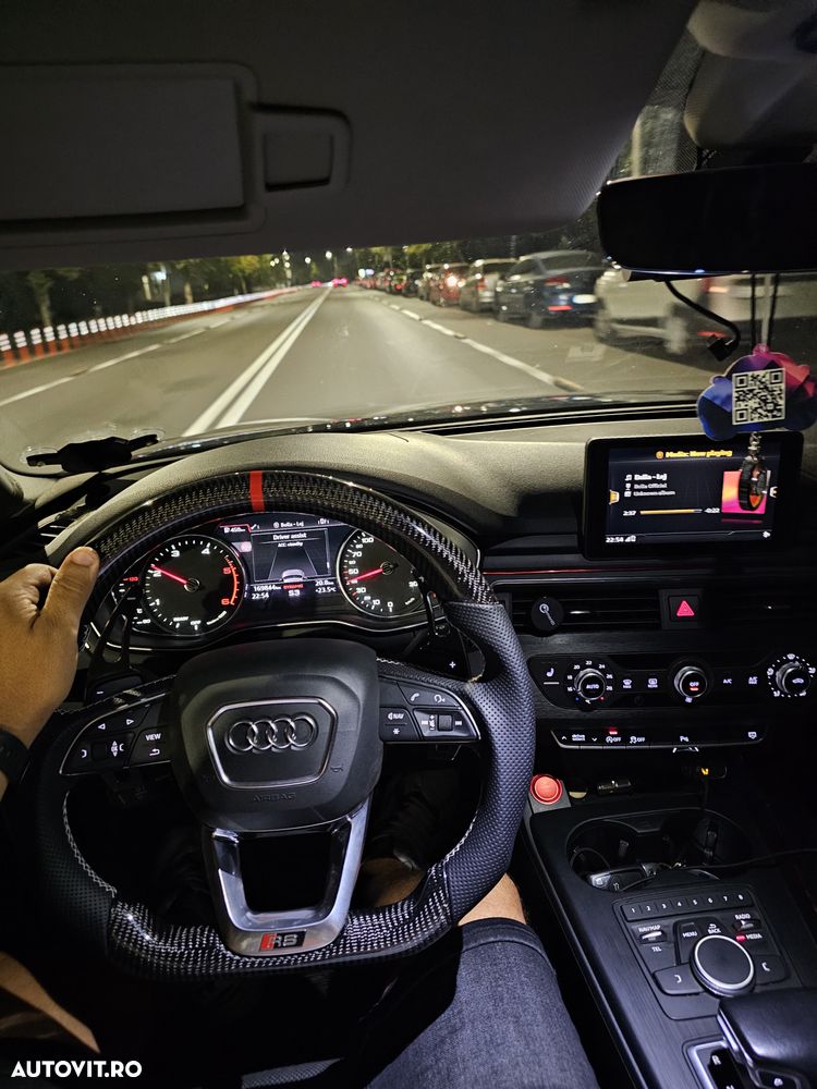 Audi A4 Avant 2.0 TDI quattro S tronic - 8