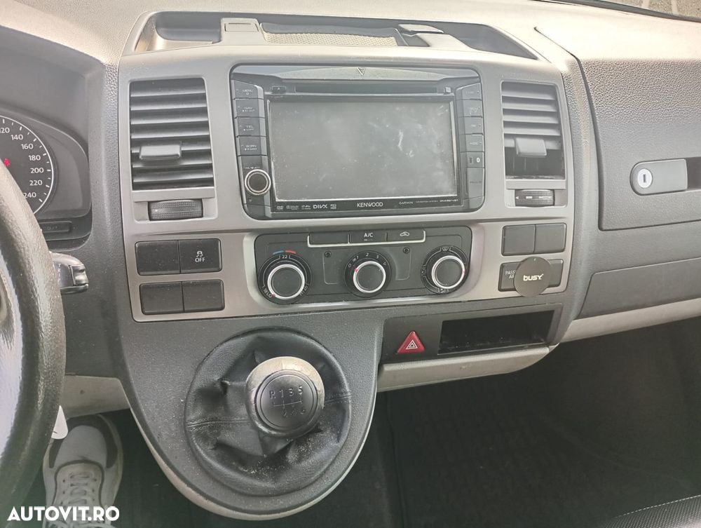 Volkswagen Transporter - 7