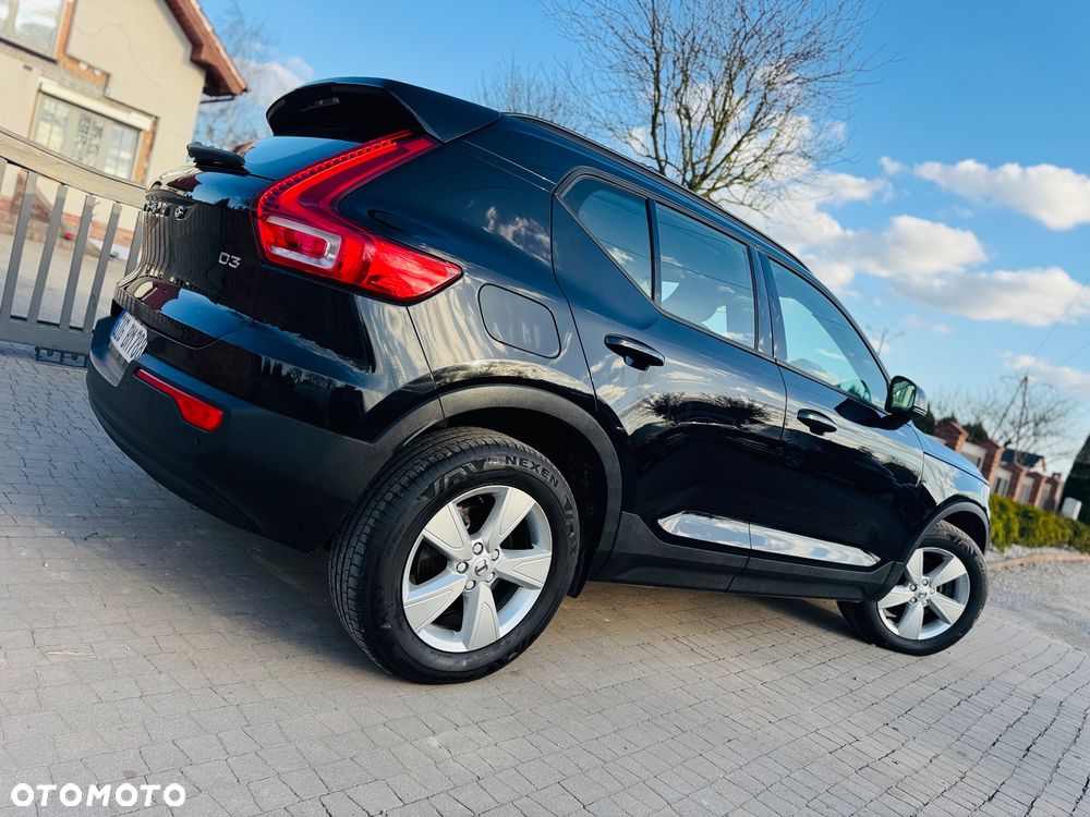 Volvo XC 40 D3 Momentum Pro - 25