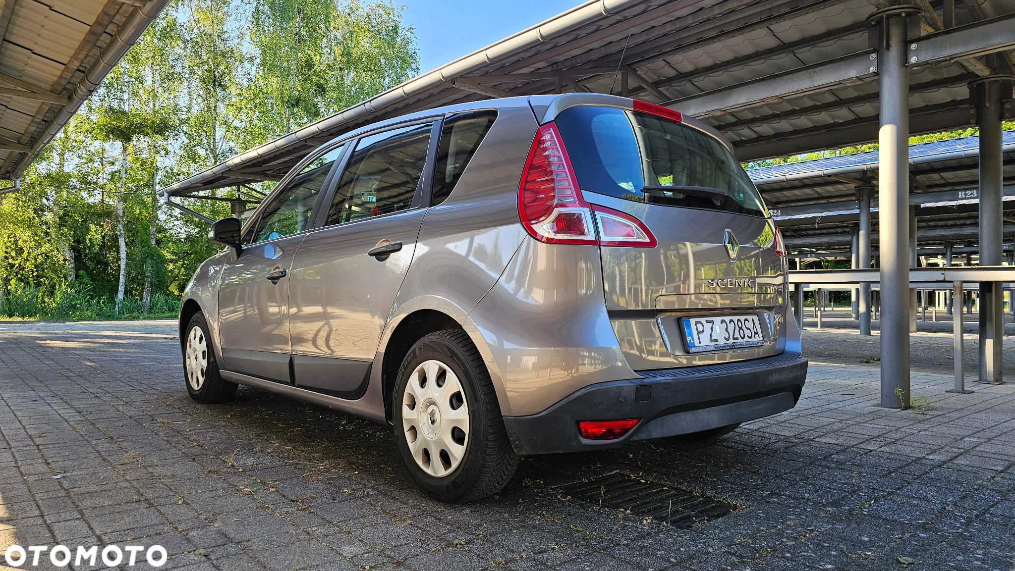 Renault Scenic - 21