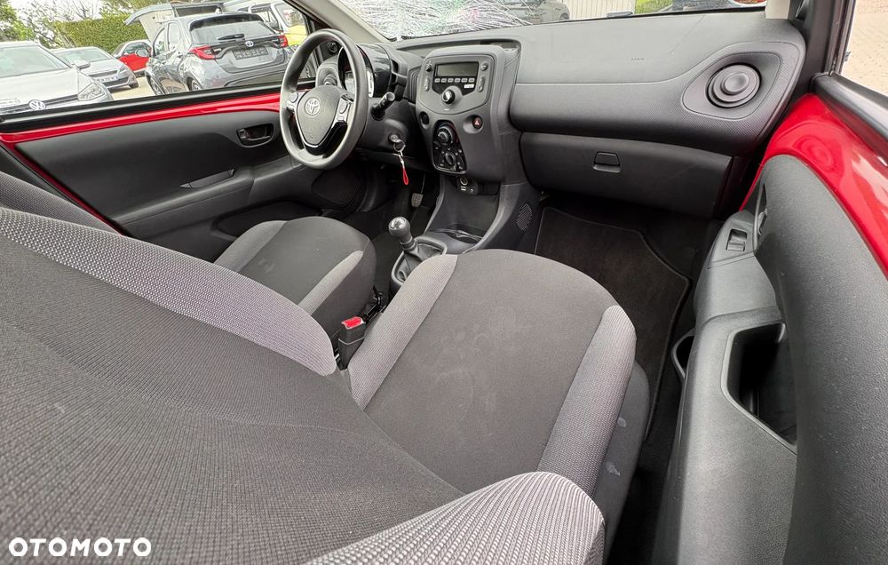 Toyota Aygo - 11