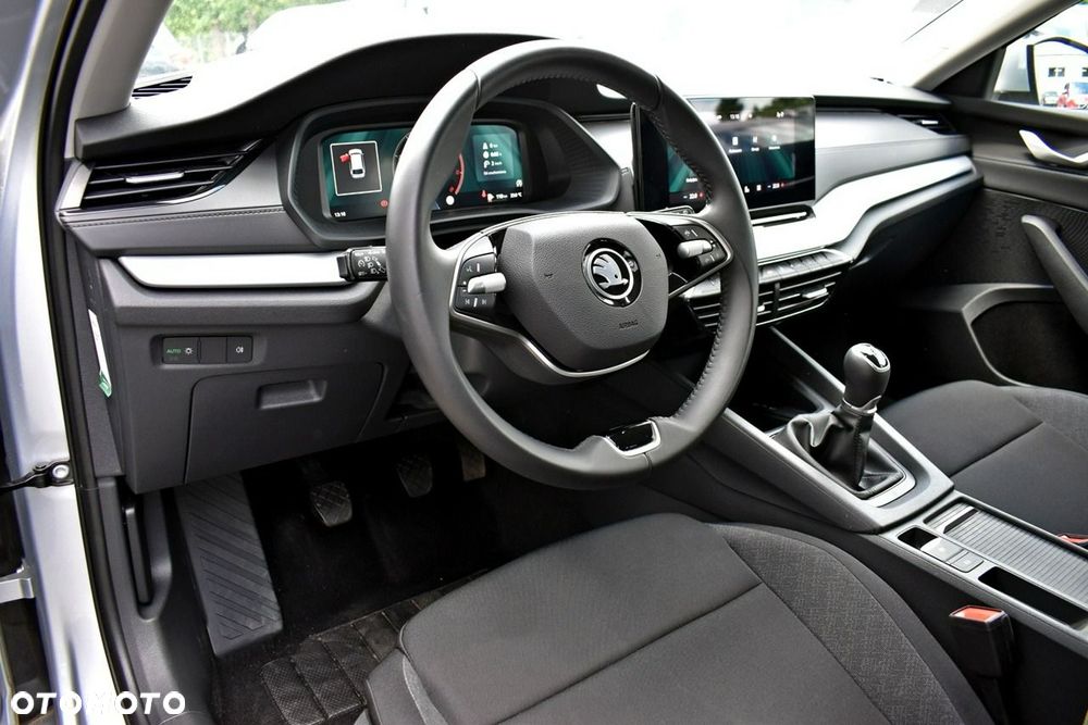 Skoda Octavia 1.5 TSI Essence - 10