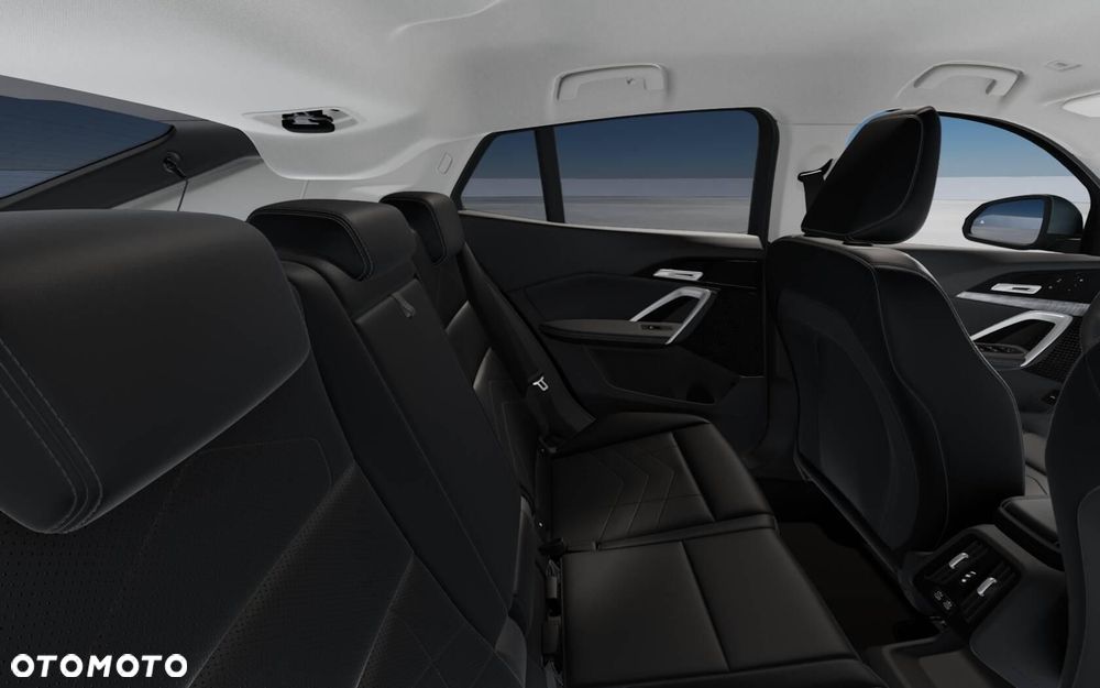 BMW X2 - 8