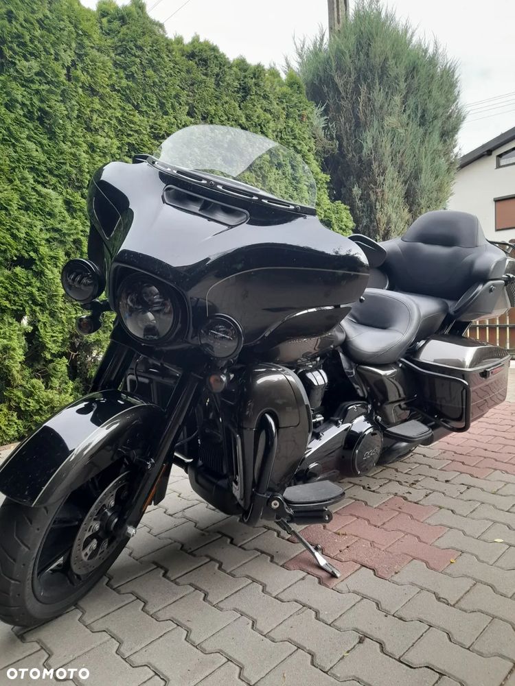 Harley-Davidson Touring Ultra Limited - 4