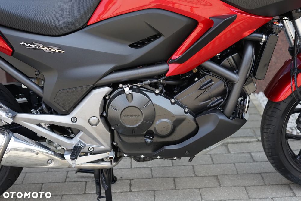 Honda NC - 12