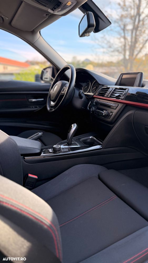 BMW Seria 3 320d Aut. Sport Line - 9